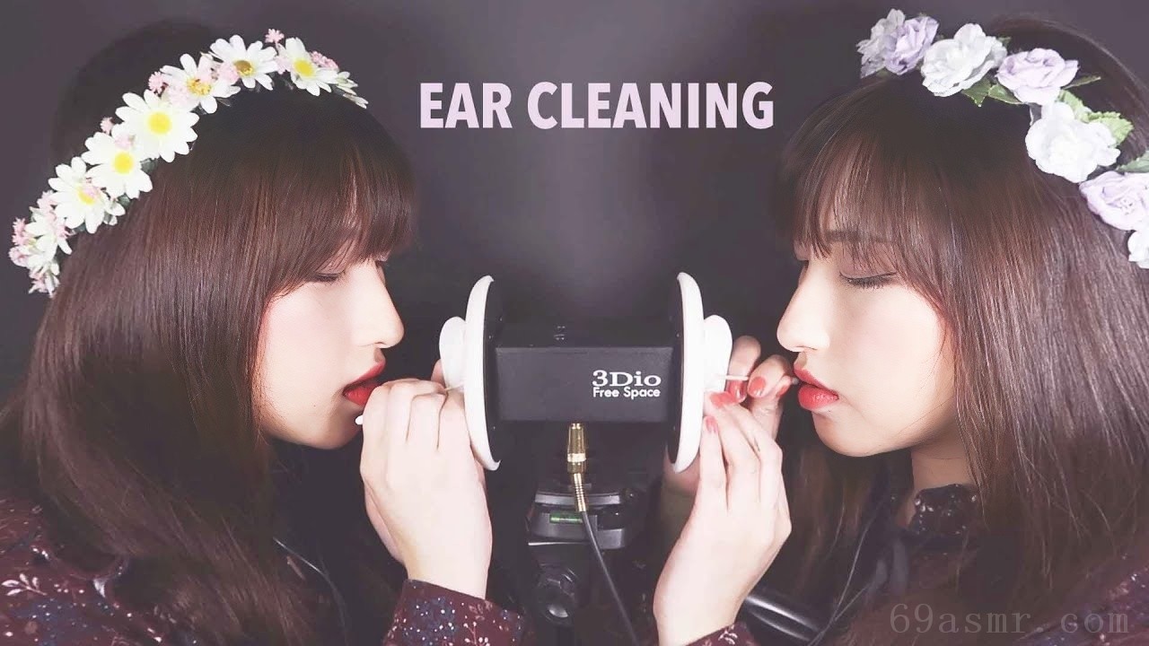 ASMR。用棉签清洁双耳（壮举。嘴巴的声音）-
