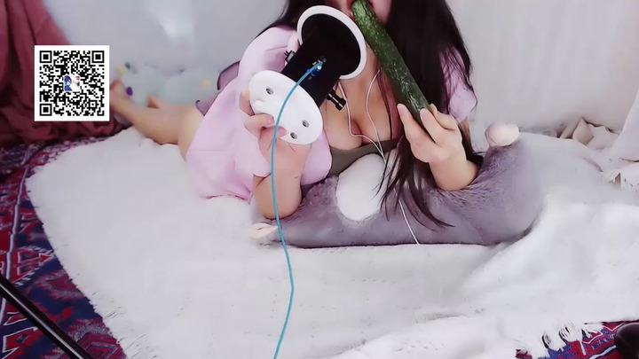 小小一只狸儿ASMR-黄瓜